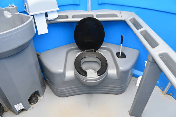 Best Portable restroom trailer rental  in Belford, NJ